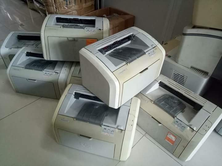 Mua máy in cũ giúp tiết kiệm chi phí 